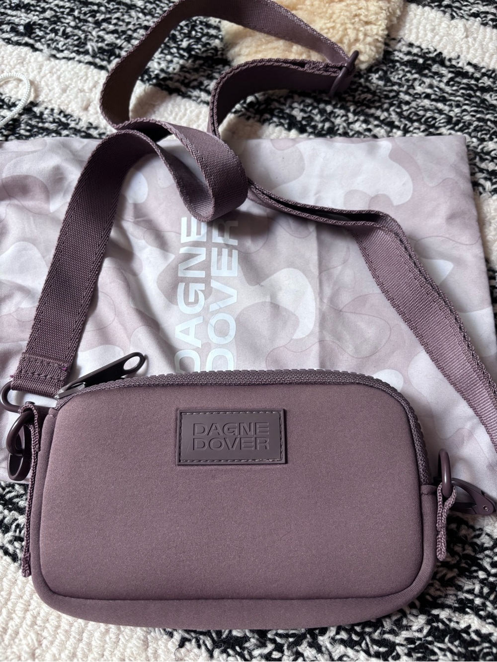 Dagne Dover Small Crossbody Pouch in Mauve